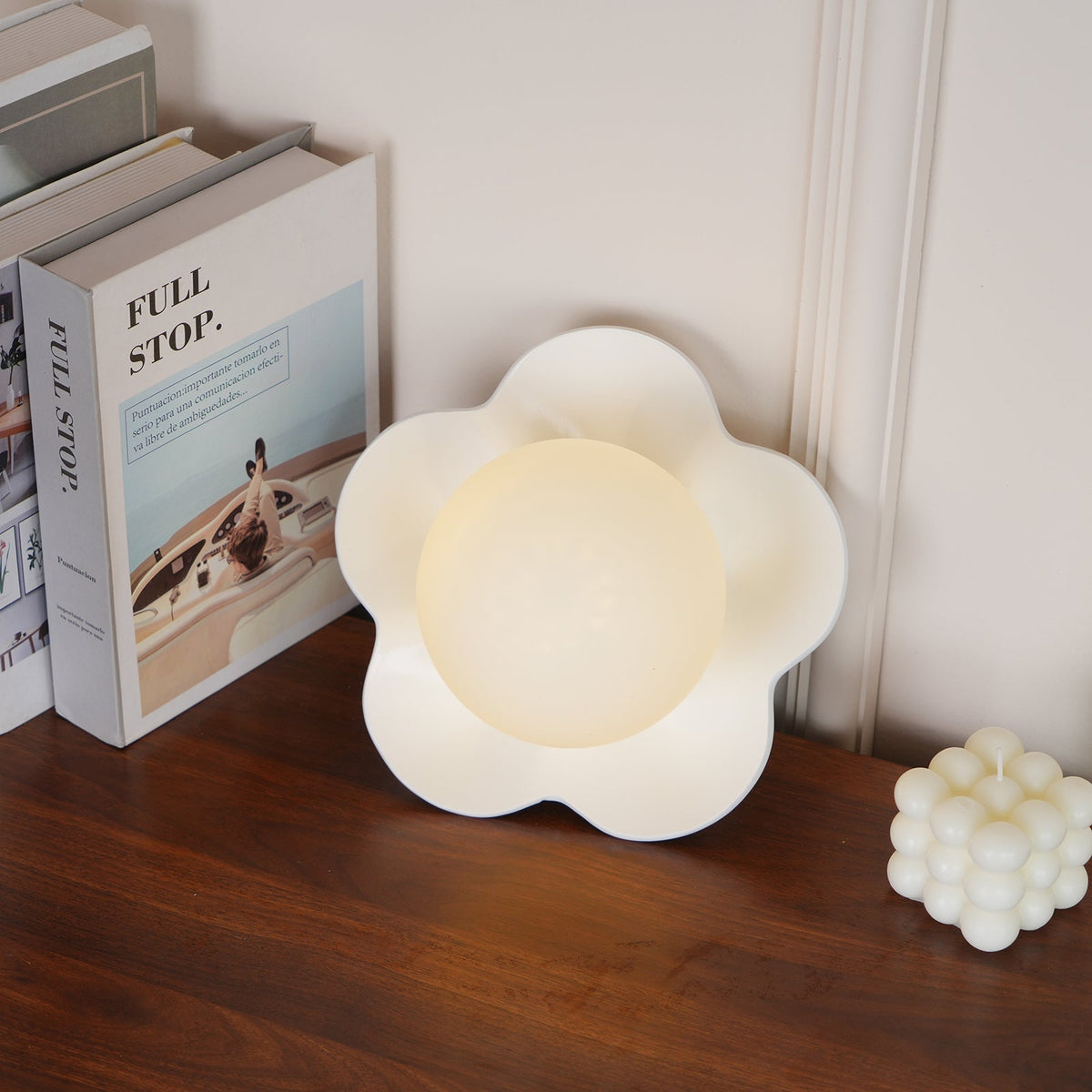 Resin Flower Sconce Light 8 in White Purple Yellow for Bedroom Living Room Hallway G9 Bulb Base Indoor Accent Fixture