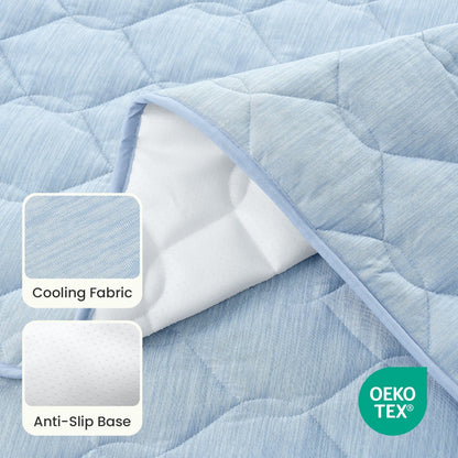 Leakproof Pet Couch Cover with Qmax Cooling Technology | Durable & Waterproof Sofa Protector for Stress-Free Relaxation