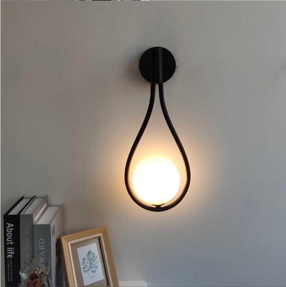 Metal Wall Sconce Light with Minimalist Linear Design for Bedroom, Living Room & Hallway – Modern Scandinavian Style Fixture in Black, Gold