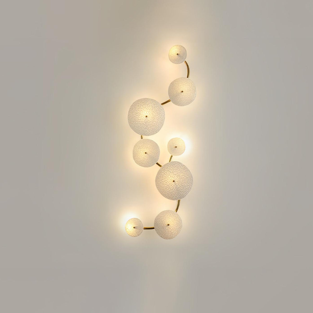 Ceramic Petal Wall Sconce Sculptural Multi-Light Fixture Hardwire Installation for Bedroom Living Room Hallway Modern Artistic Decor