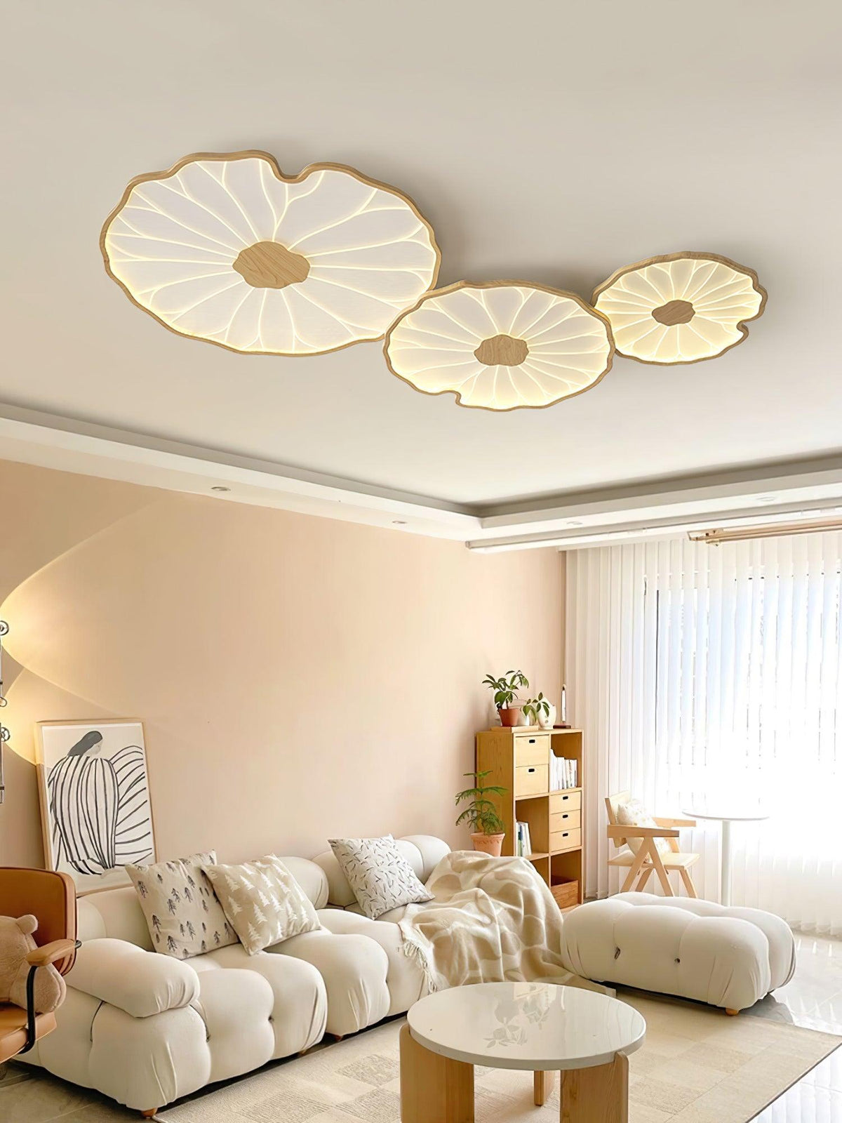 Wood-Look LED Ceiling Light Flush Mount with Botanical Curved Edge Design for Bedroom Living Room Kitchen