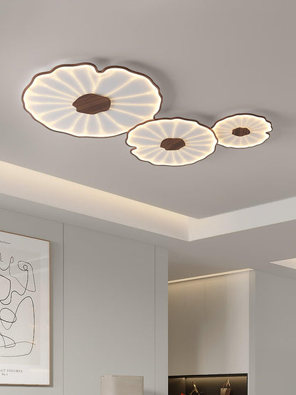 Organic Leaf-Inspired LED Ceiling Light with Wood-Grain Finish for Living Room & Bedroom