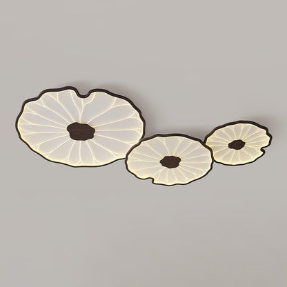 Organic Leaf-Inspired LED Ceiling Light with Wood-Grain Finish for Living Room & Bedroom