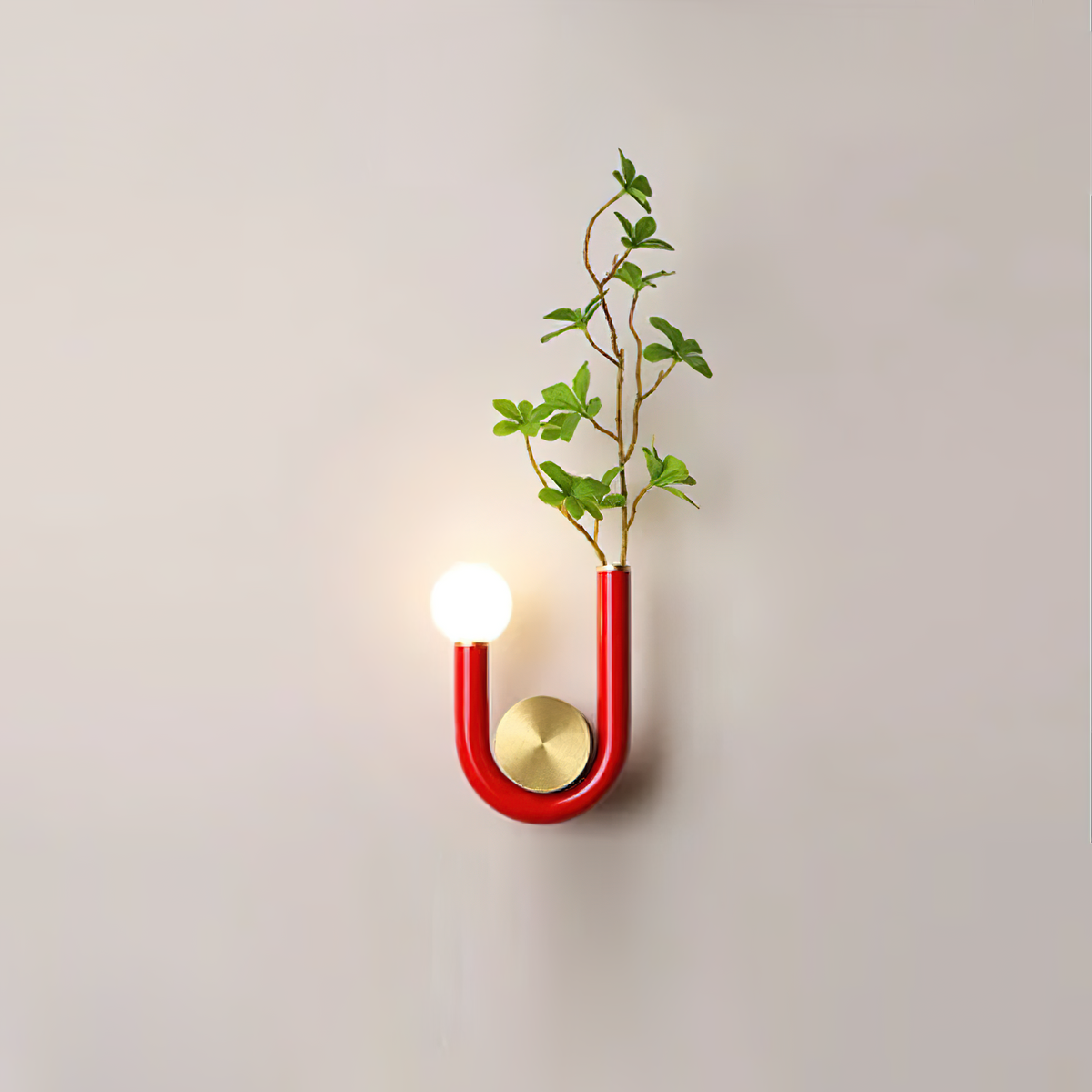 Contemporary Double-Bulb Sconce with Curved Metal Frame – Vibrant Accent Light for Hallways, Bedrooms & Stairs