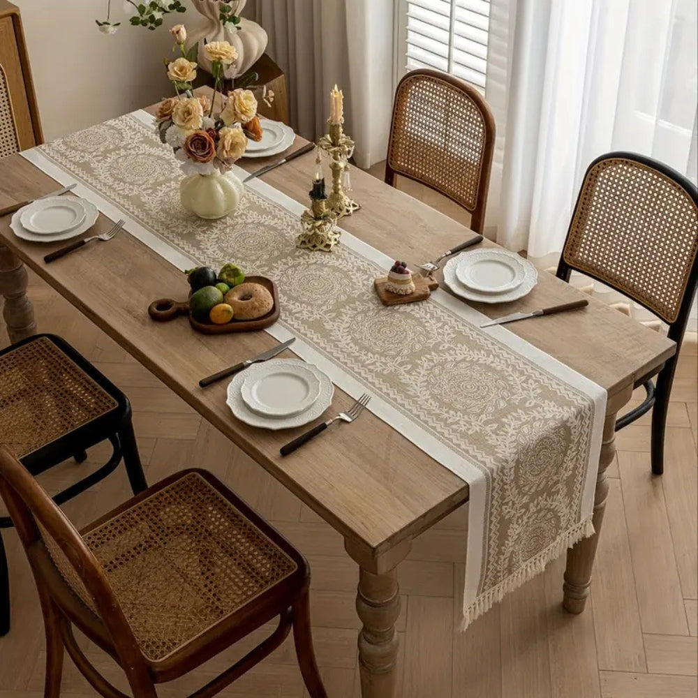 Luxe Linen Table Runner - Soft Woven Cotton Blend, Vintage Charm