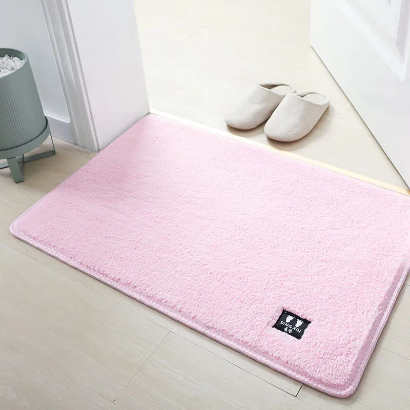 Liora Bath Mat - Thick Absorbent Non-Slip Stripe Design