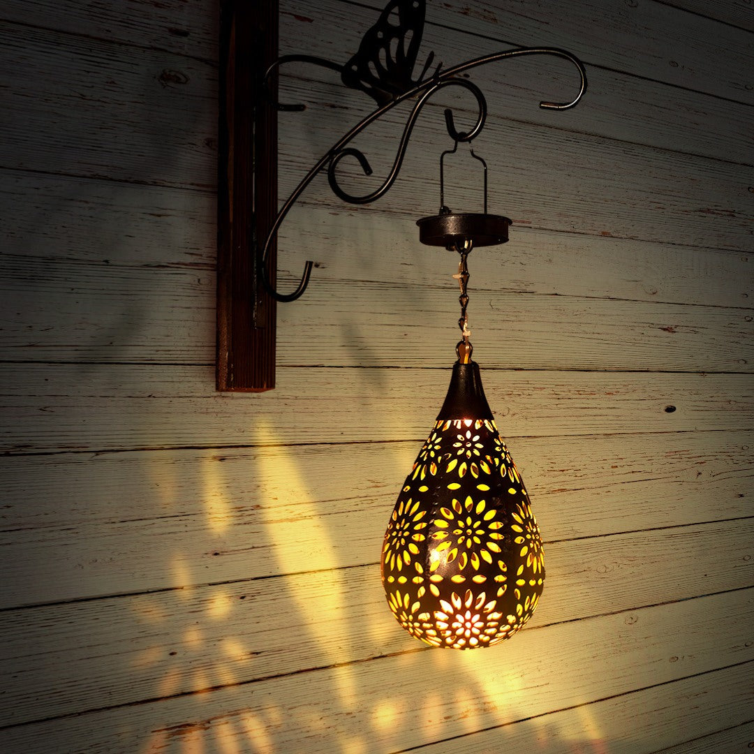 LumaDrop™ Solar Garden Lantern
