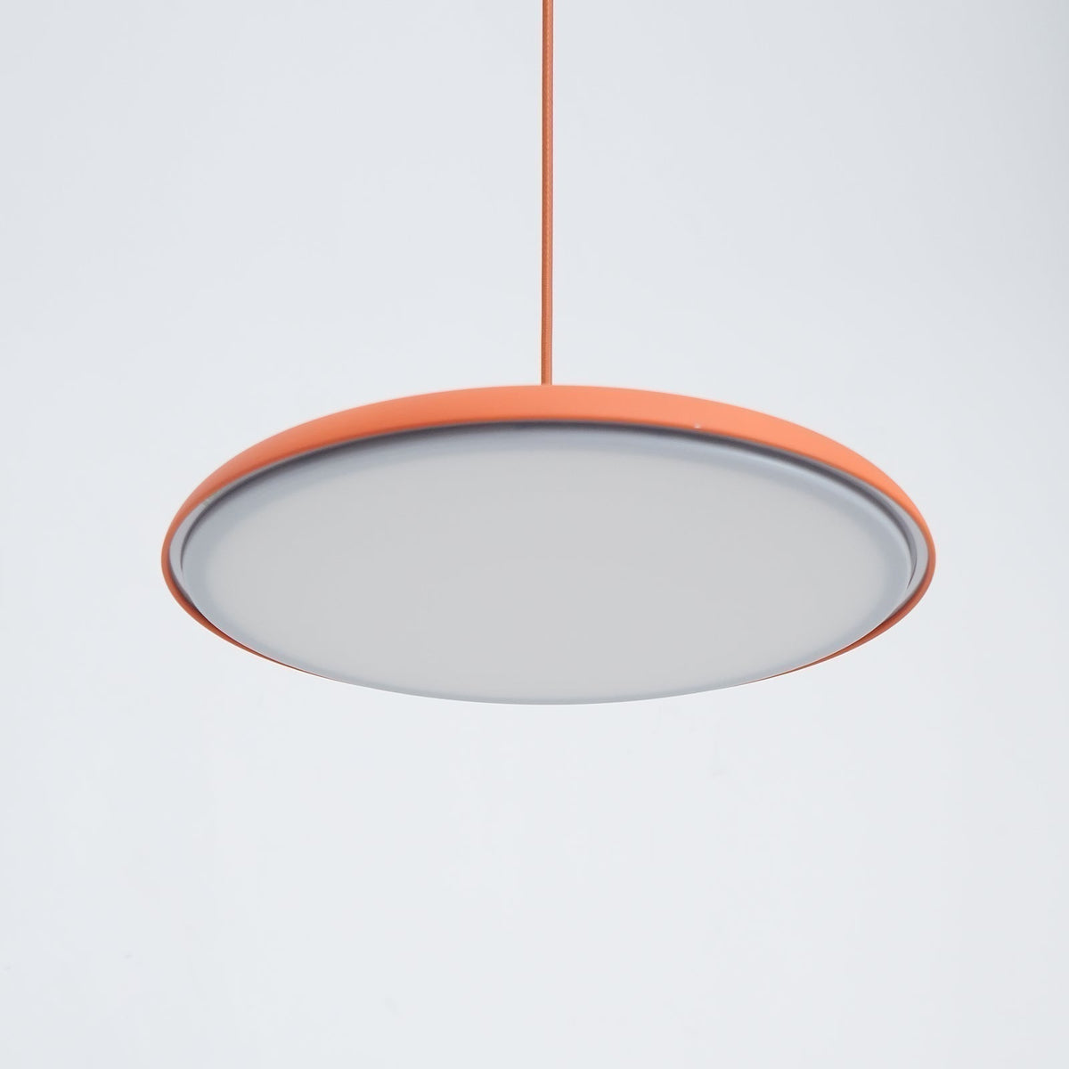 Modern Metal Dome Pendant Light with Adjustable Cord – Soft Pastel Finish for Kitchen & Living Room
