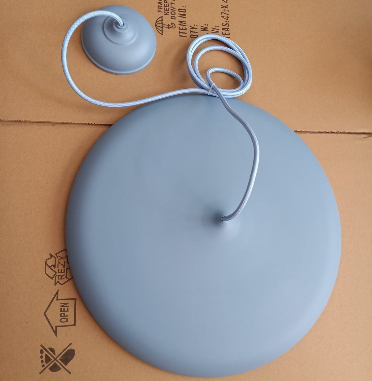 Modern Metal Dome Pendant Light with Adjustable Cord – Soft Pastel Finish for Kitchen & Living Room