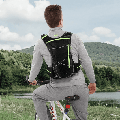 Hydration Pack | 8L Lightweight Design with 1.5L Bladder for Active Adventures