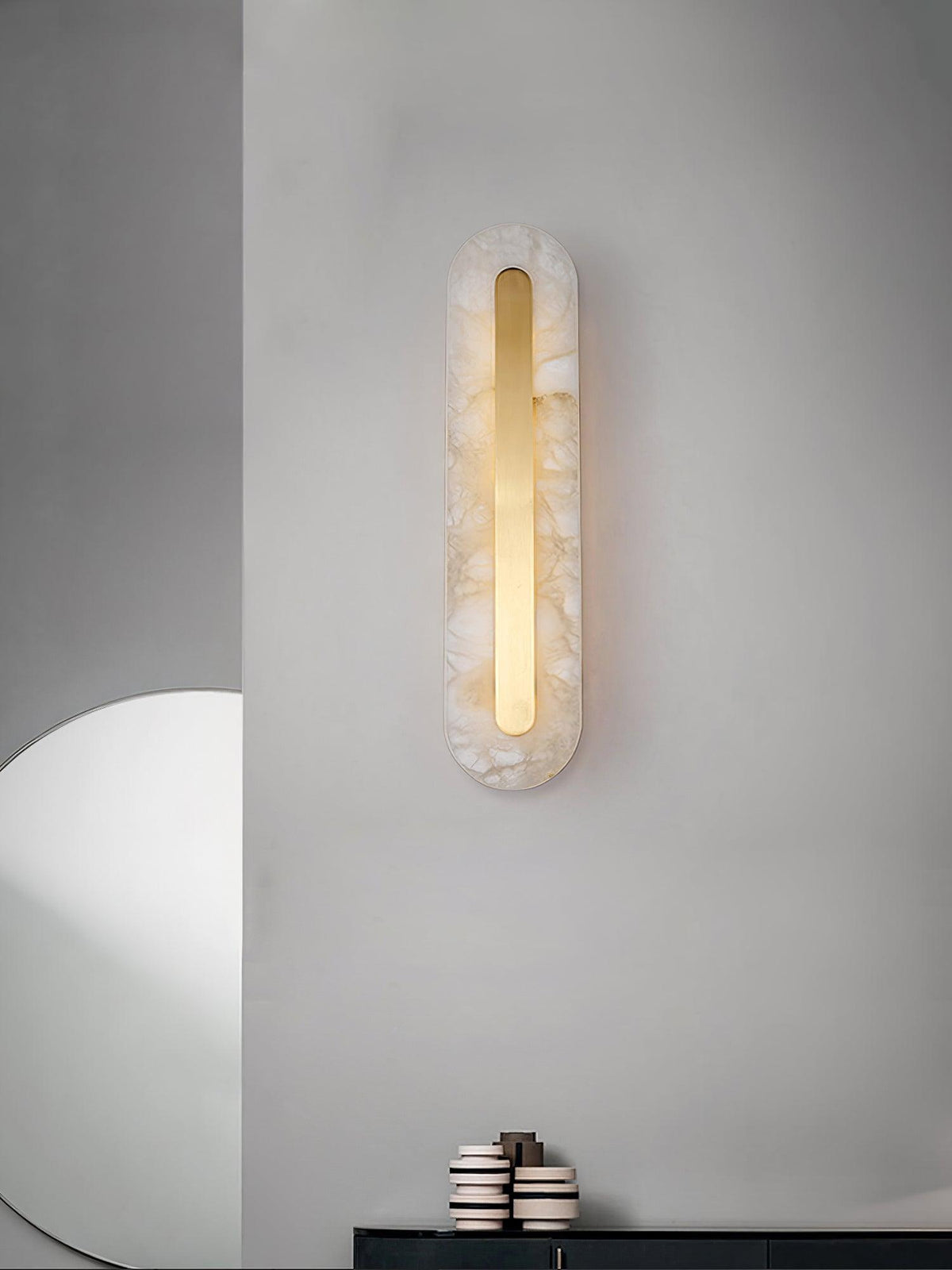 Alabaster Wall Sconce with Brass Accents – Modern LED Fixture for Living Room, Hallway & Bedroom