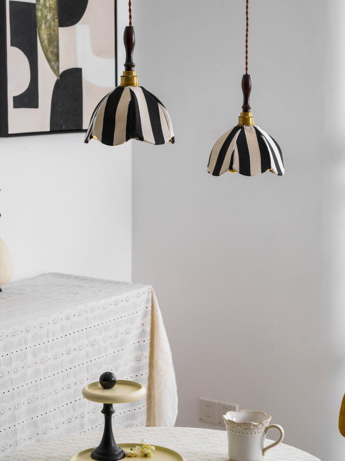 Hanging Ceiling Light with Tulip-Style Striped Shade 7.9 in Diameter Adjustable Wood Accent for Kitchen Dining Room Reading Nook Breakfast A
