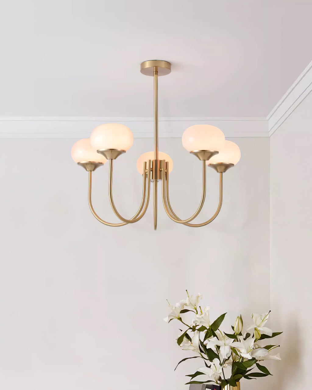 Multi-Head Pendant Chandelier with Colored Glass Shades 18-26 in Metallic Finish for Dining Room Bedroom Kitchen Island Overhead Lighting E2