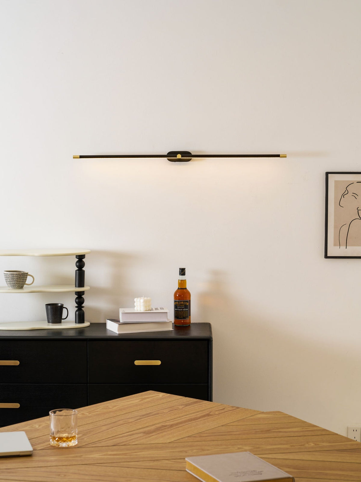 LED Bathroom Mirror Light 27 in Rechargeable Dimmable Wall Sconce Black Gold Wireless Touch Control Vanity Fixture for Powder Room