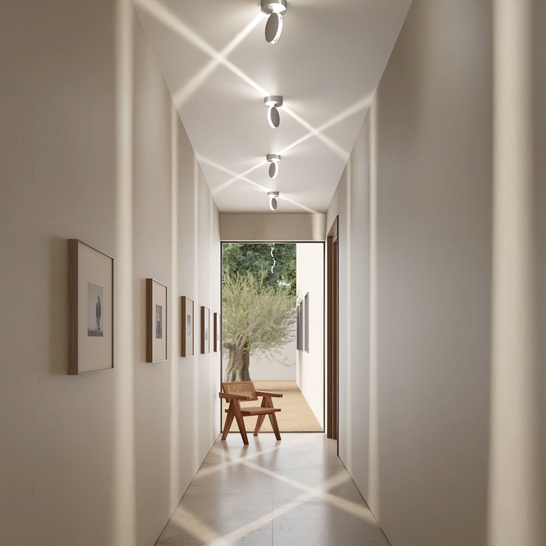 Modern Indoor Ceiling Spotlight Fixture | Adjustable Energy-Efficient Design for Versatile Illumination