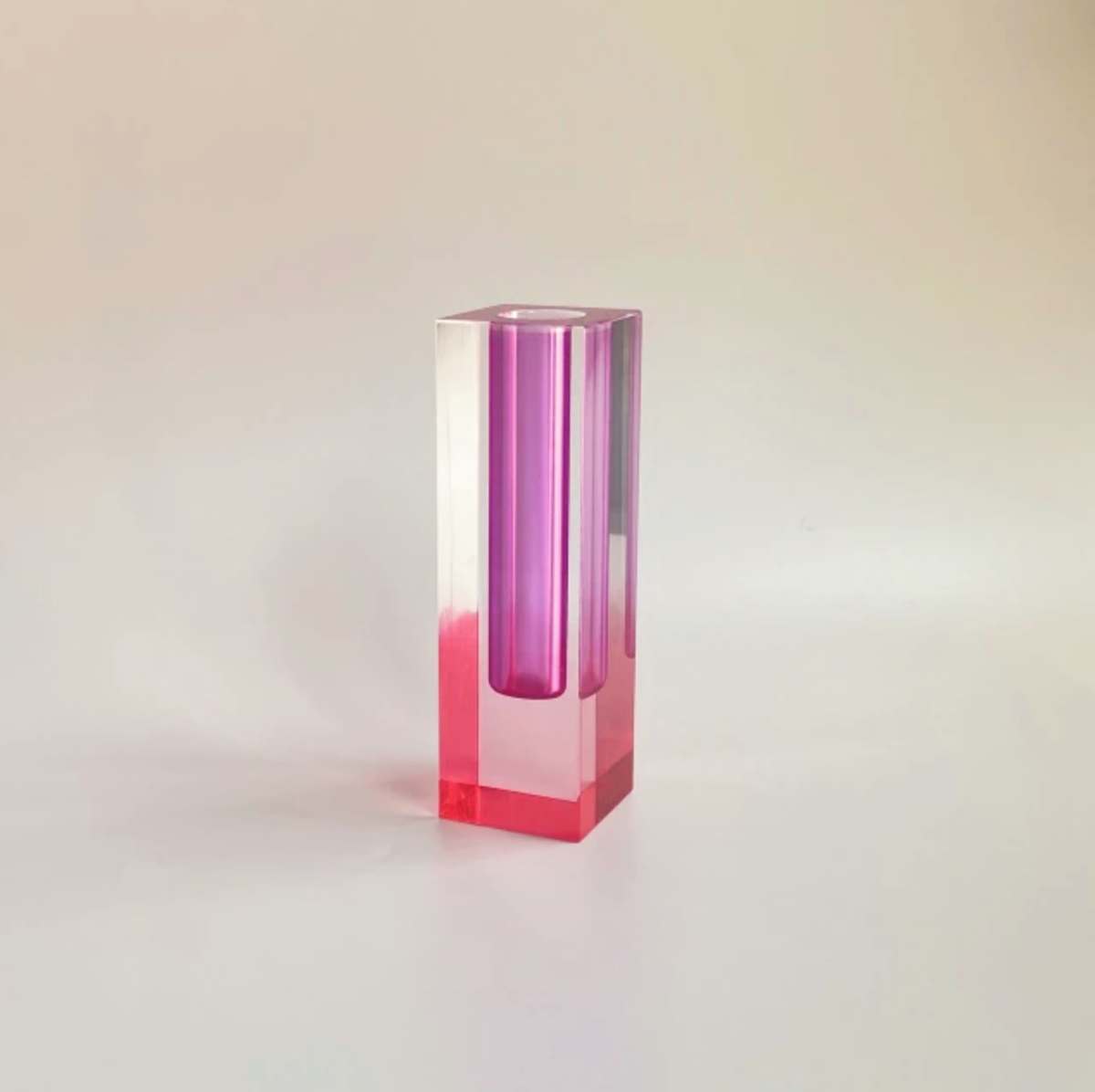 Modern Prism Acrylic Vase – Colorful Desktop Organizer for Floral Displays