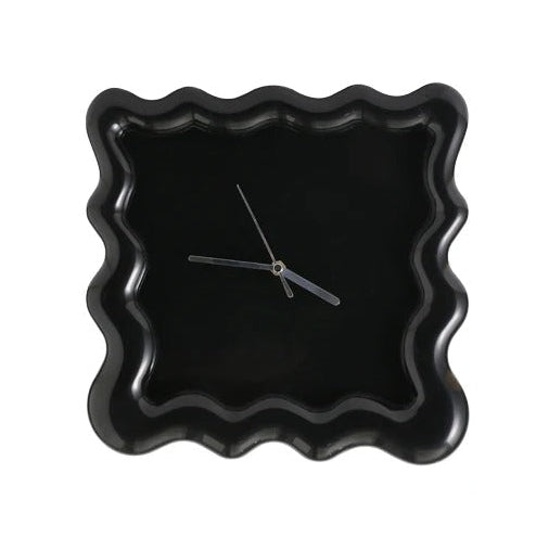 Modern Wavy Wall Clock – Minimalist 3D Design with Artistic Frame in Various Colors