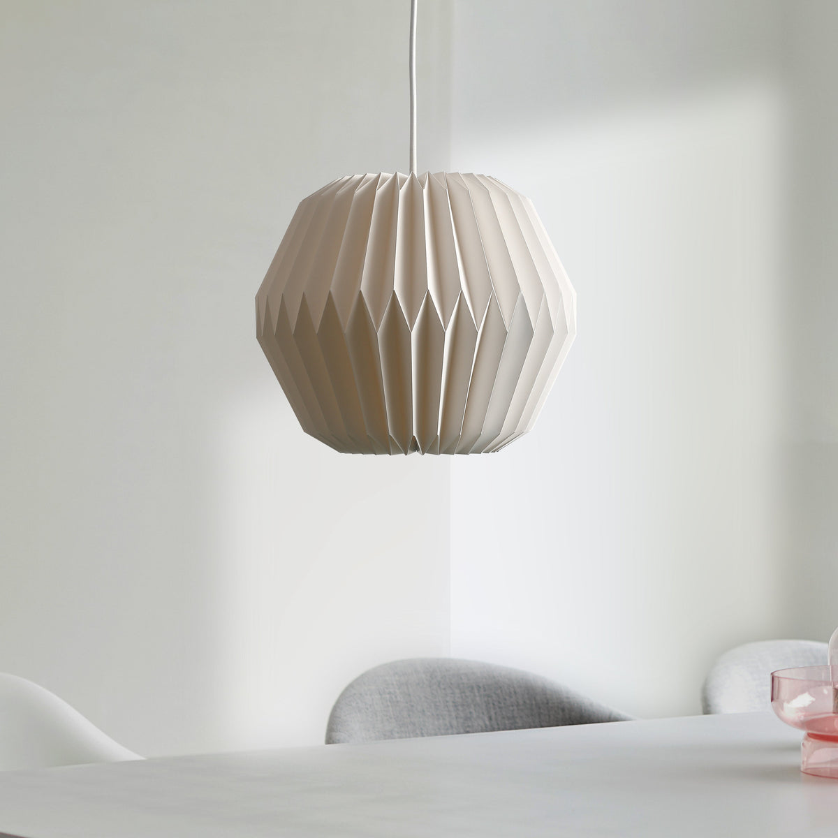 13-Inch Acrylic Hanging Lamp White Pleated Texture E27 Socket Adjustable Height Bedroom Dining Room Overhead Fixture Scandinavian Style Soft
