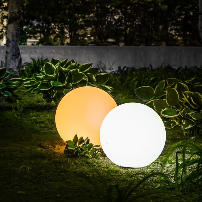 Rechargeable LED Globe Light with Remote - 16 Colors Weather-Resistant Sphere for Patio, Garden, Party & Indoor Decor - Cordless Orb Lamp