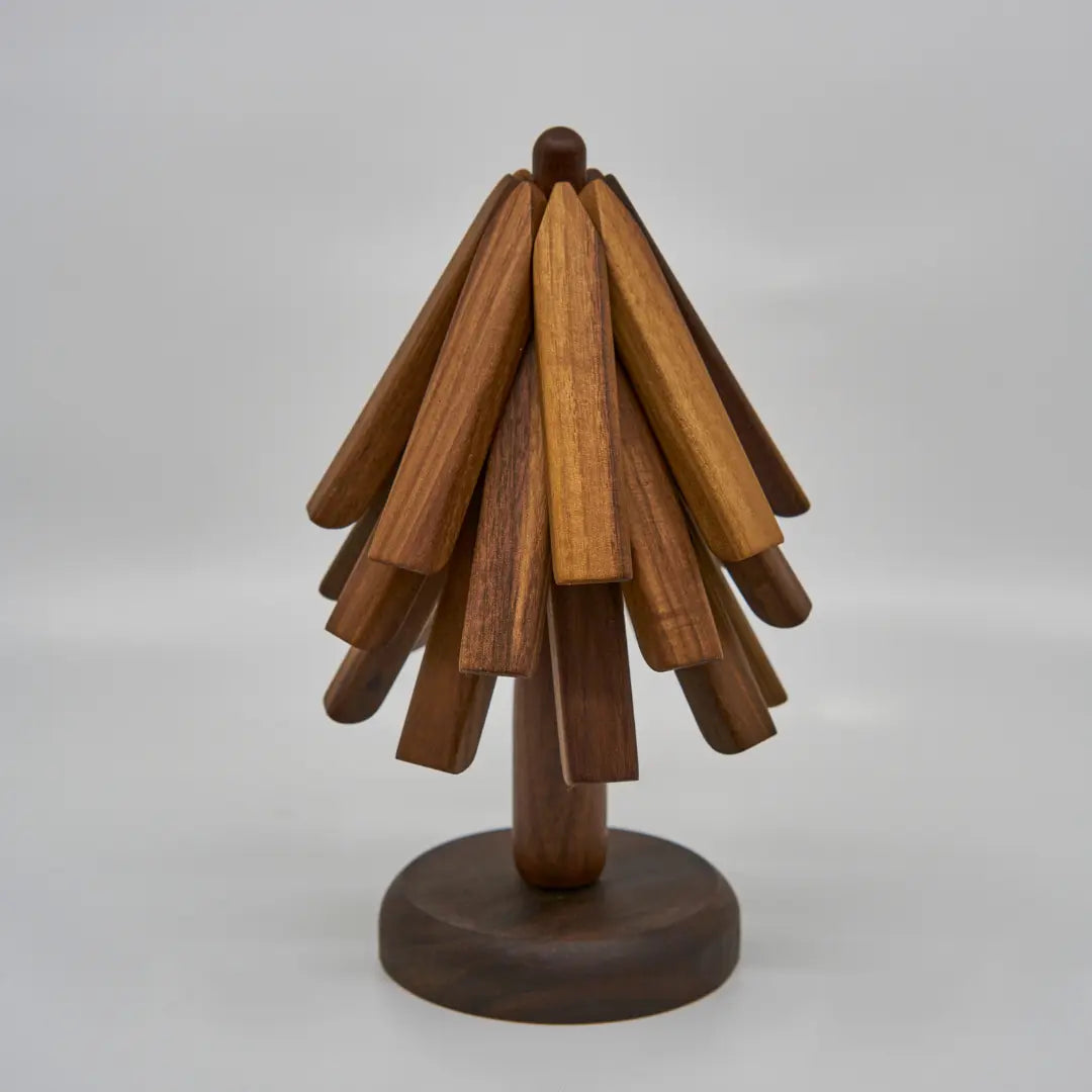 Wooden Hot Pad Holder Stand Tree Design Countertop Storage Organizer Natural Heat Resistant Kitchen Display Rack for Pot Holders Tabletop Di