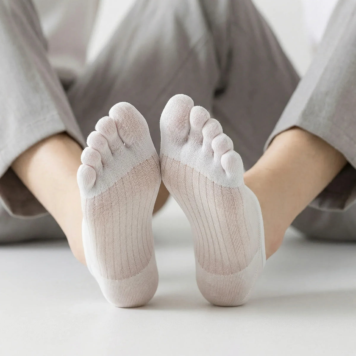 Low-Cut Toe Socks with Grip for Women & Men – Five-Toe Design, Non-Slip Liner Socks for Loafers, Flats & Sneakers