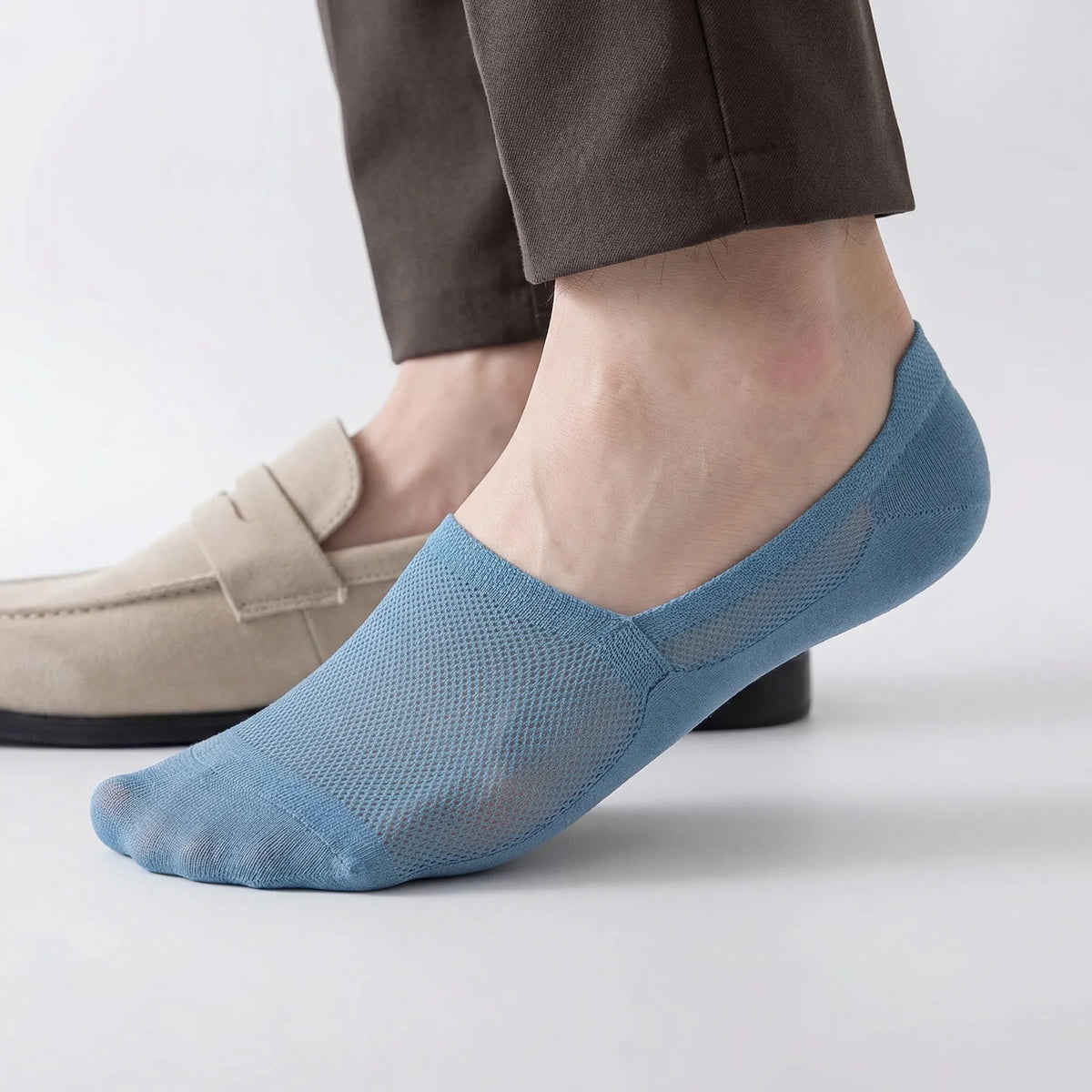 Low-Cut No-Show Socks with Grip Heel for Men – Invisible Under Sneakers & Loafers – Breathable Mesh – 6 Colors