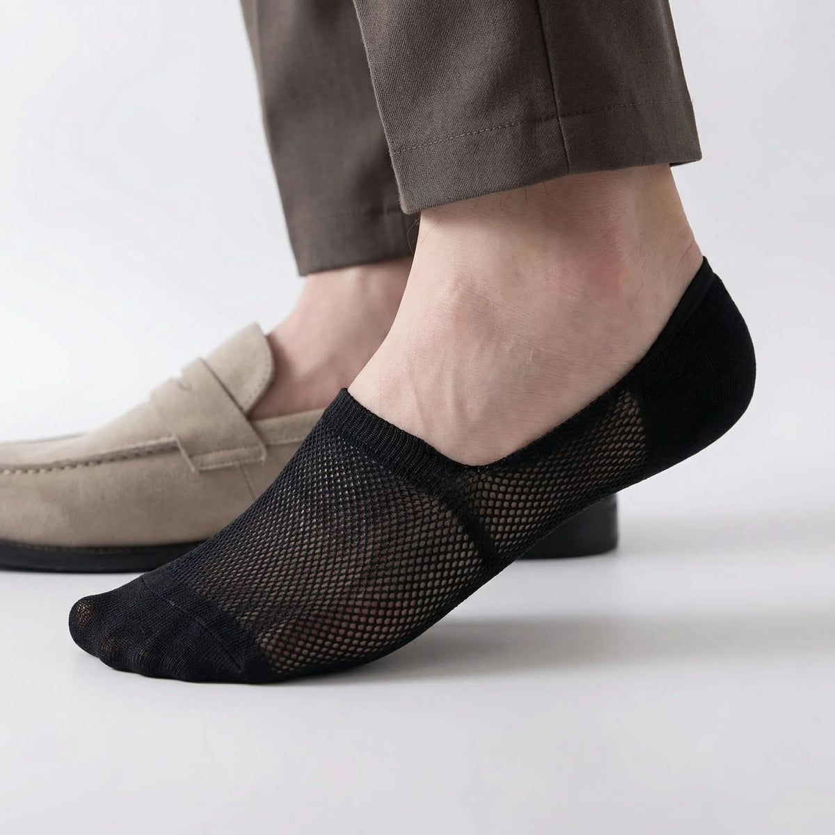 Low-Cut No-Show Socks with Grip Heel for Men – Invisible Under Sneakers & Loafers – Breathable Mesh – 6 Colors