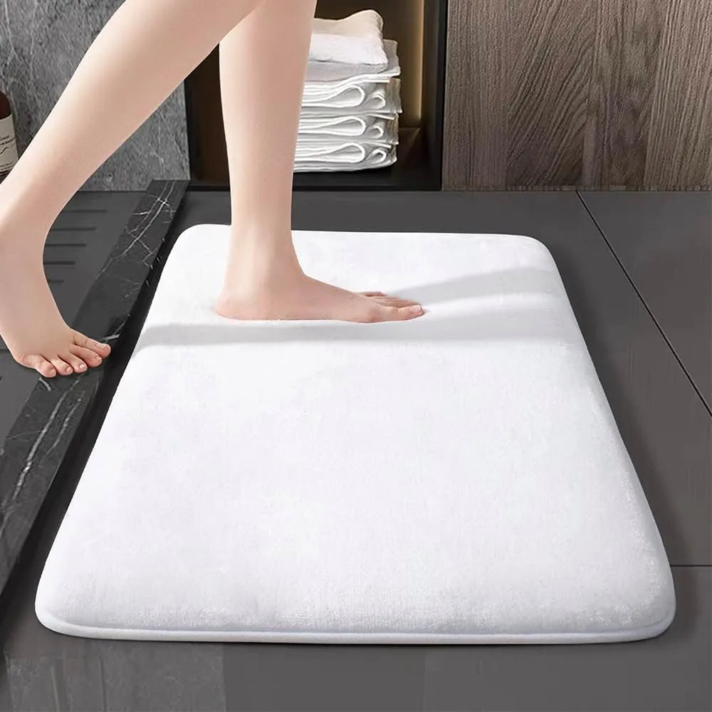 Nordic Bath Mat | Ultra Absorbent Shower Mat with Anti-Slip Design | Soft Velvet for Comfort