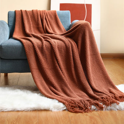 Nordic Collection | Chunky Knit Blanket with Luxurious Softness | Versatile Design for Year-Round Comfort