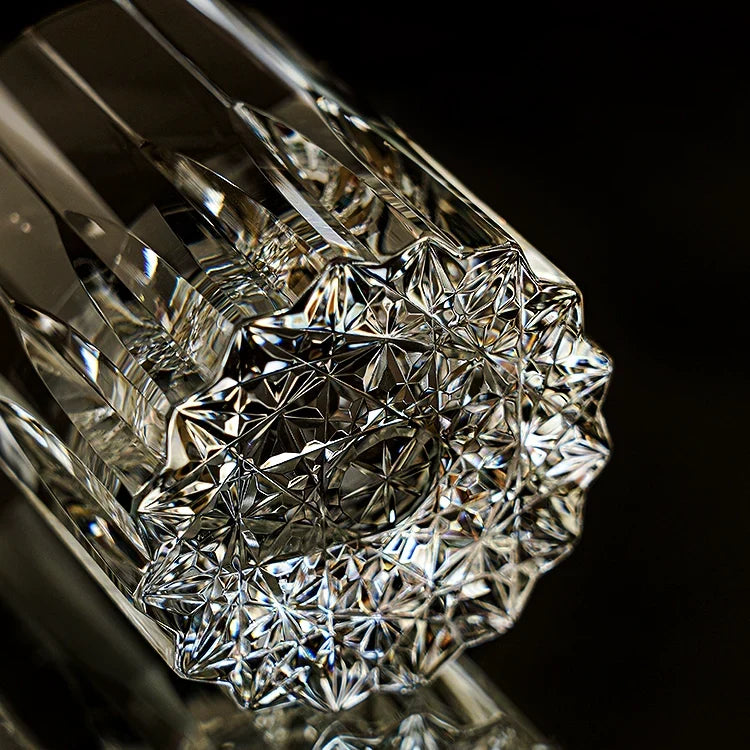 Hand-Cut Crystal Whisky Tumbler with Diamond Facets in Presentation Box for Bourbon, Scotch & Cocktails