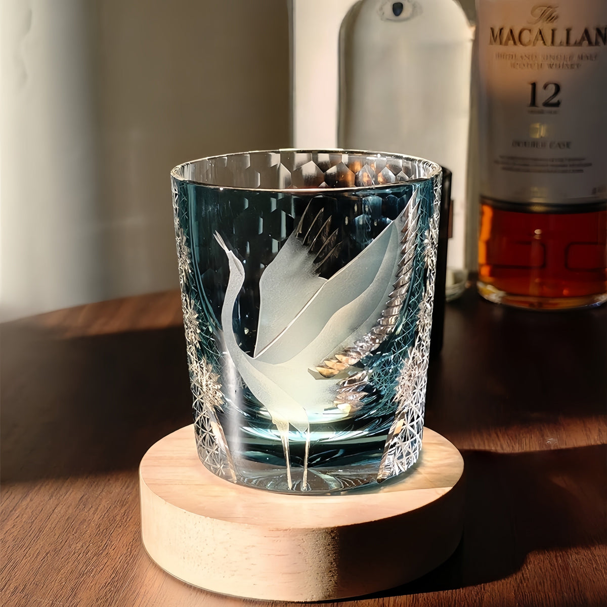 Japanese Cut Crystal Whisky Tumbler with Crane Motif and Gift Box for Spirits and Cocktails