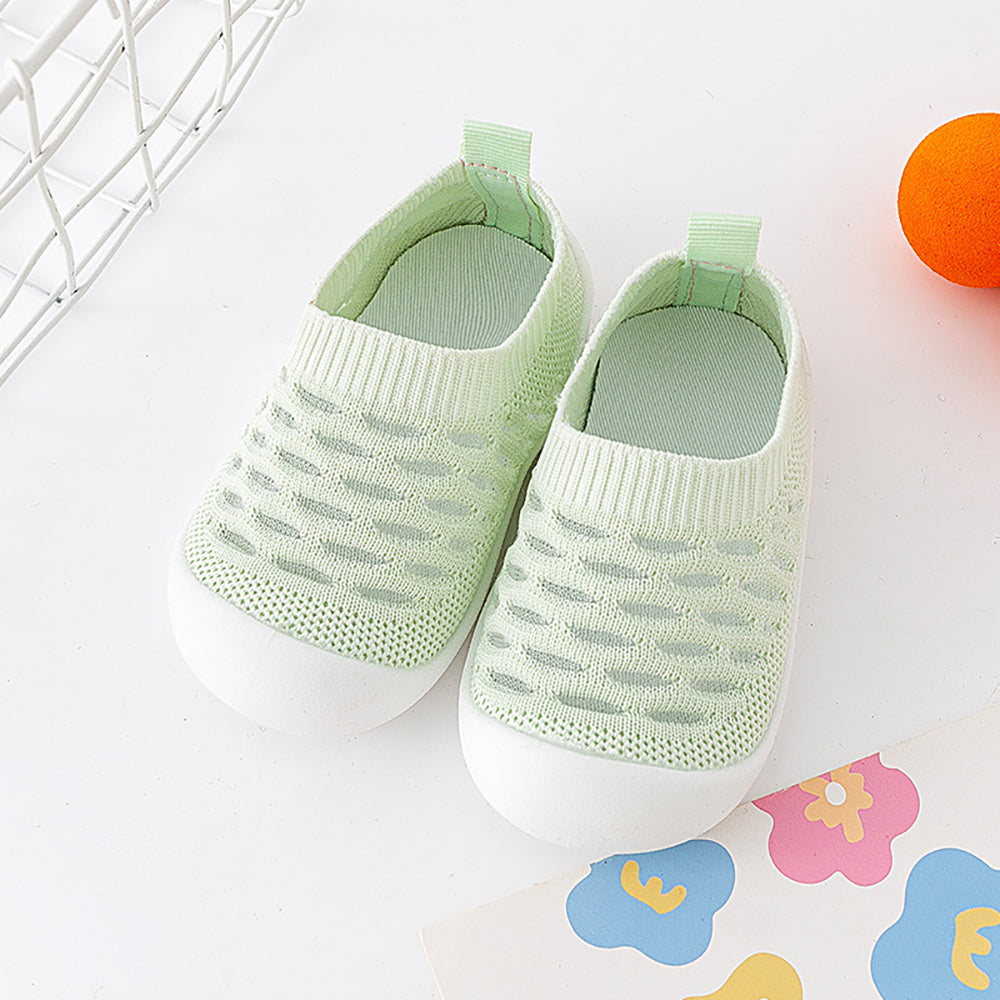 Toddler Non-Slip Sock Shoes – Breathable Mesh First Walkers for Baby Boys & Girls, Soft Sole Indoor Outdoor Footwear