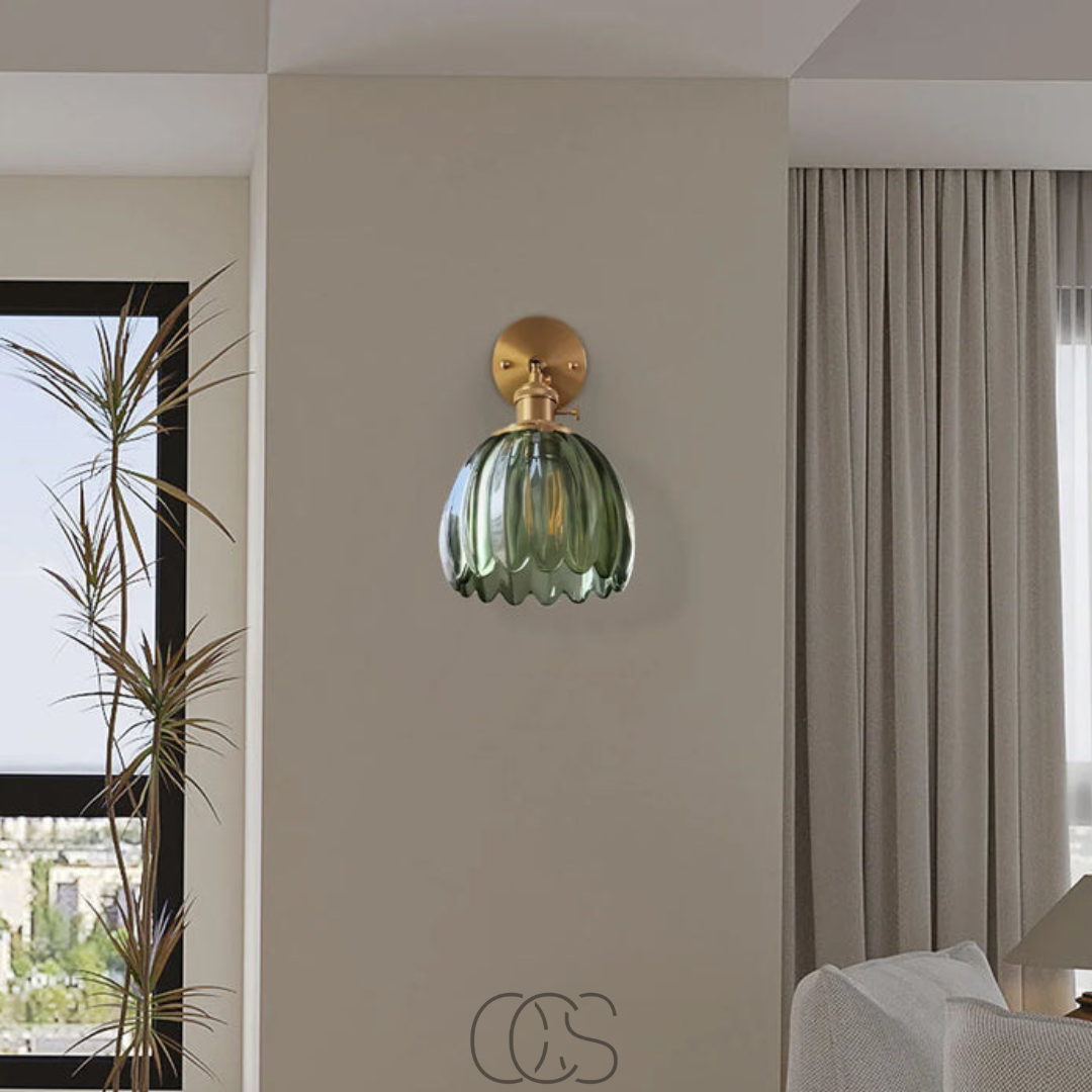 Vintage Tulip Glass Wall Sconce with Flower Shade – Classic Accent Light for Bedroom, Living Room, Hallway – E27 Socket