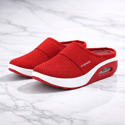 Cozy Mesh Slippers for Daily Comfort - Supportive Indoor Footwear