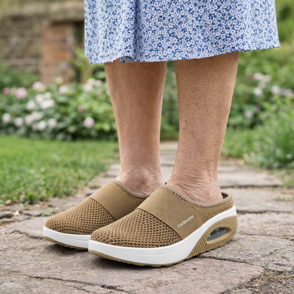 Cozy Mesh Slippers for Daily Comfort - Supportive Indoor Footwear