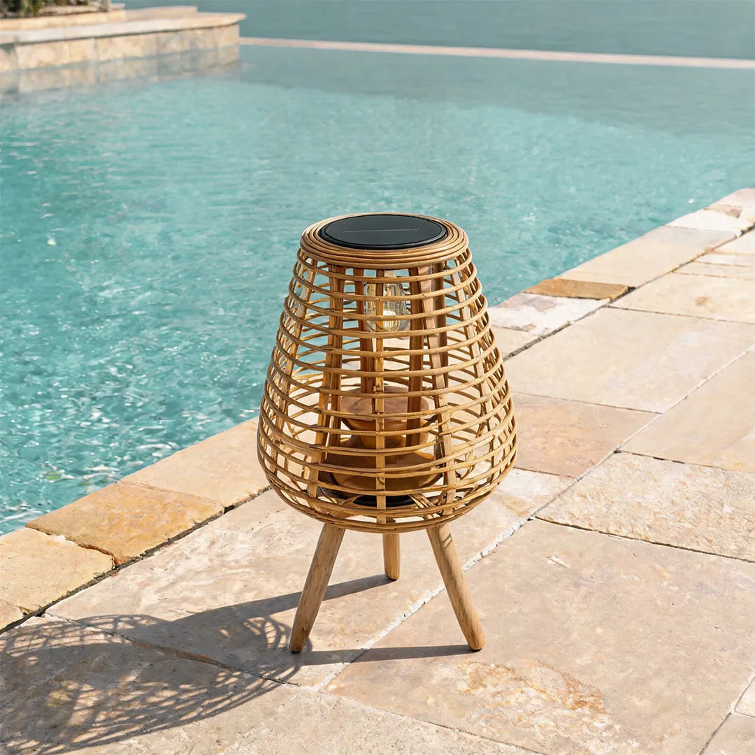 Outdoor Solar Floor Lamp with Woven Rattan Shade – Warm White LED for Gardens