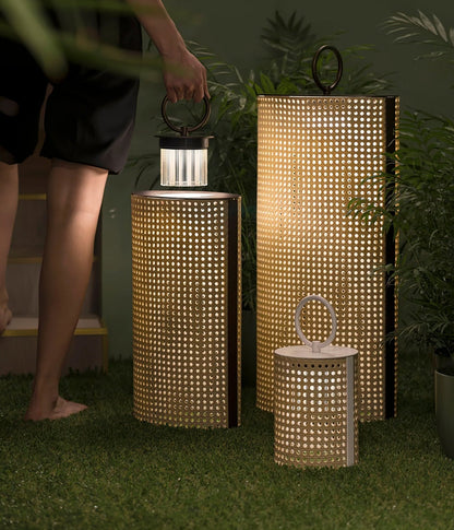 Outdoor Solar Lantern with Remote Control, Adjustable Rattan Mantle for Garden and Terrace Lighting