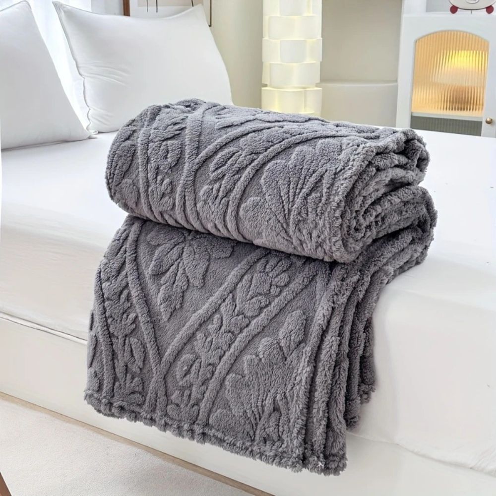 Geometric Jacquard Throw Blanket Microfiber Fleece Lightweight Soft Decorative Couch Bed Accent for Living Room Bedroom Guest Room