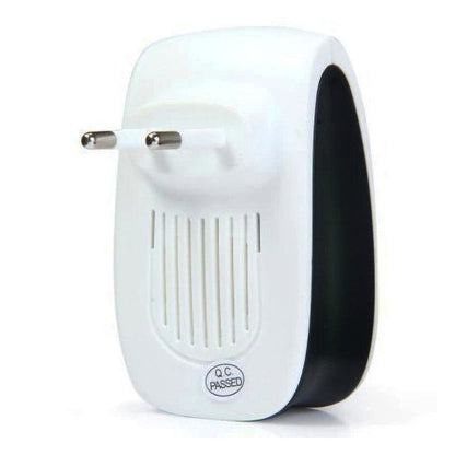 Ultrasonic Pest Repeller Plug-In 2-Pack for Mice Rats Roaches Spiders Bugs Indoor Home Rooms Kitchen Bedroom