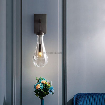 Hand-Blown Glass Wall Sconce with Teardrop Shade – Modern Brass Lighting for Bedroom, Hallway & Living Room