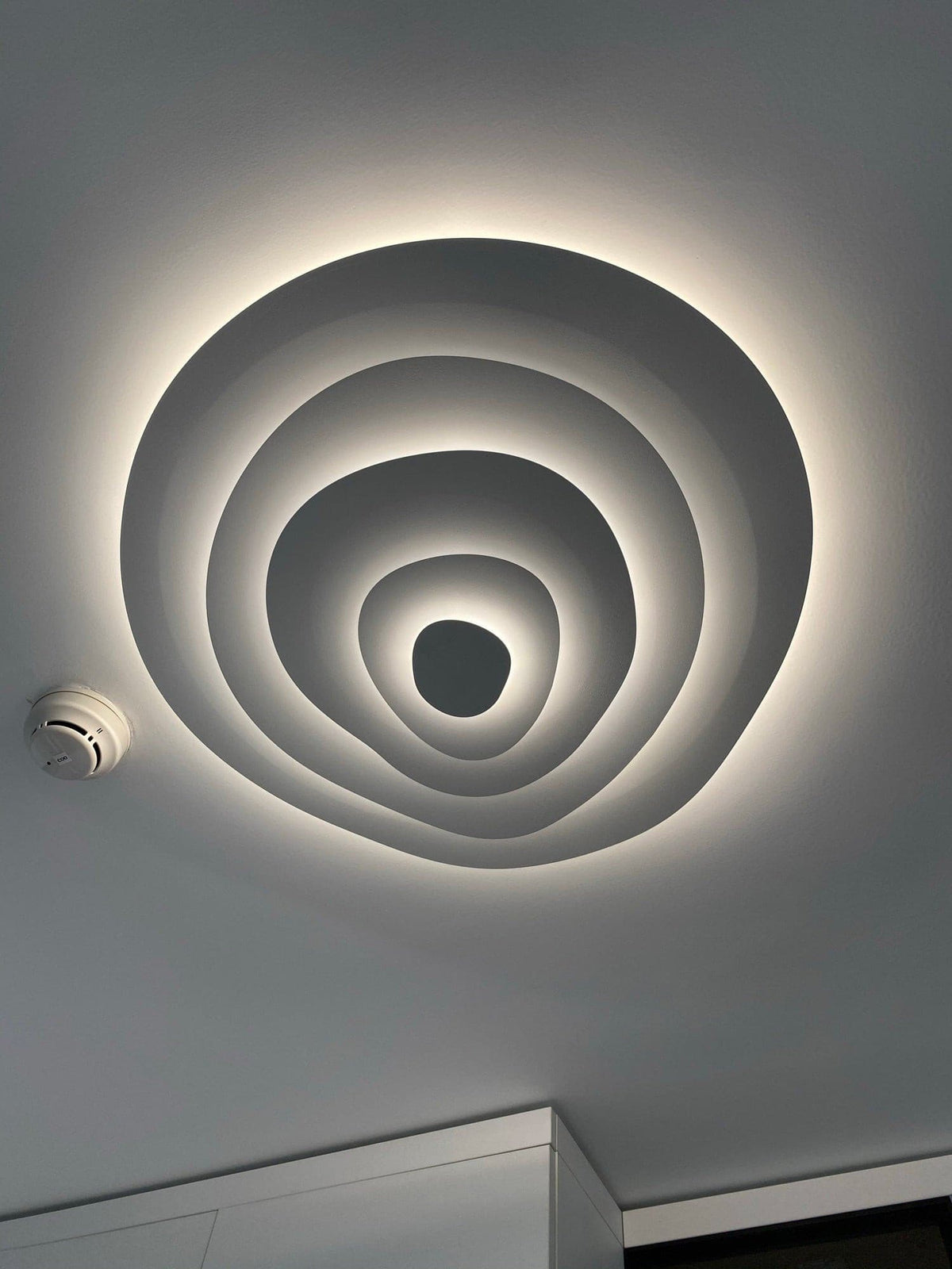LED Flush Mount Ceiling Light 18.5 in White Metal Panel for Living Room Bedroom Dining Room Modern Low Profile Fixture Integrated Lighting