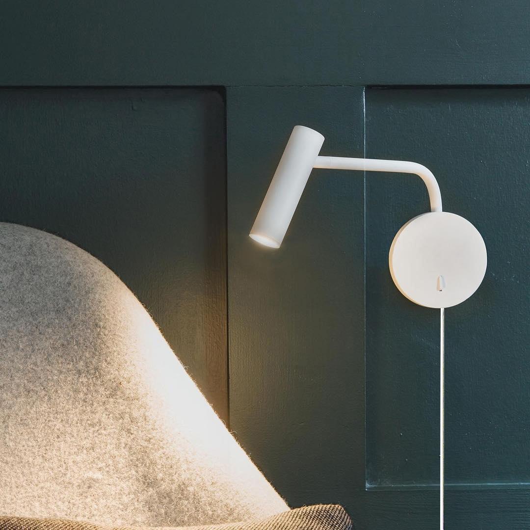 Pivoting Arm LED Reading Light Metal Wall Sconce Bedside Task Lamp Modern 9.4 in Contemporary Fixture for Bedroom Hallway US Adjustable
