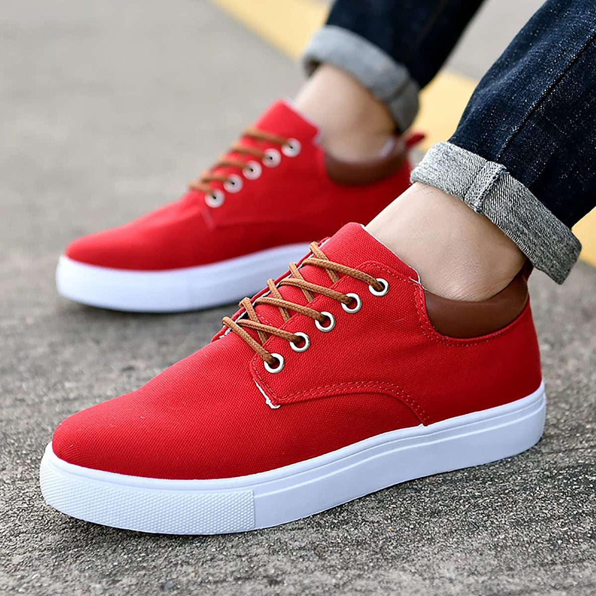 Canvas Sneakers for Men with Platform Sole – Casual Lace-Up Shoes for Work, Weekends & Everyday Wear