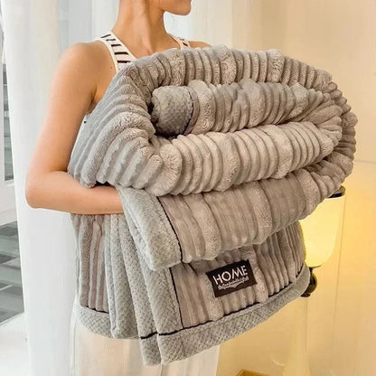 BUNNYCLOUD – Sofa Throw for Soft Interior Warmth