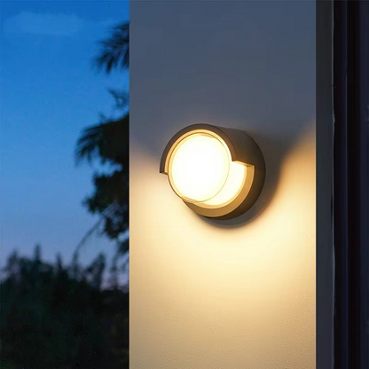 Motion Sensor Outdoor Wall Light – Modern Aluminum LED Sconce for Porch, Patio & Entryway – Round or Square – Weatherproof IP65