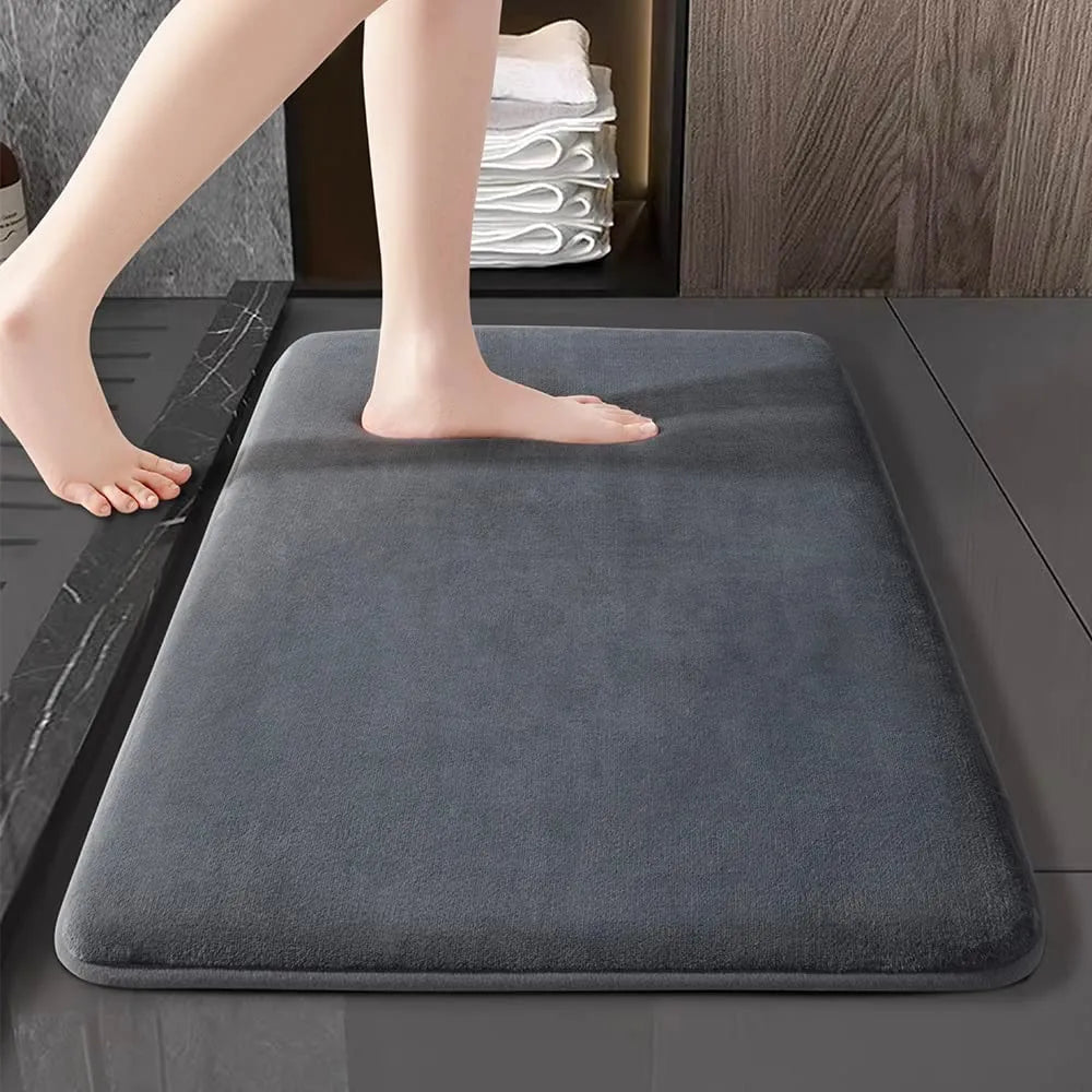 Nordic Bath Mat | Ultra Absorbent Shower Mat with Anti-Slip Design | Soft Velvet for Comfort