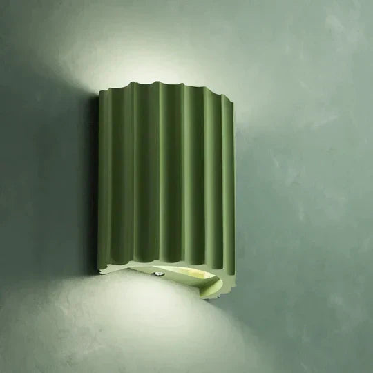 Sculptural Resin Wall Sconce with Vertical Ribbed Design for Living Room Bedroom Hallway Modern LED Accent Light Fixture Black White Green B