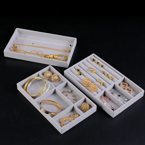 ELEGANCEVAULT – 8-Piece Jewelry Storage Collection for Women