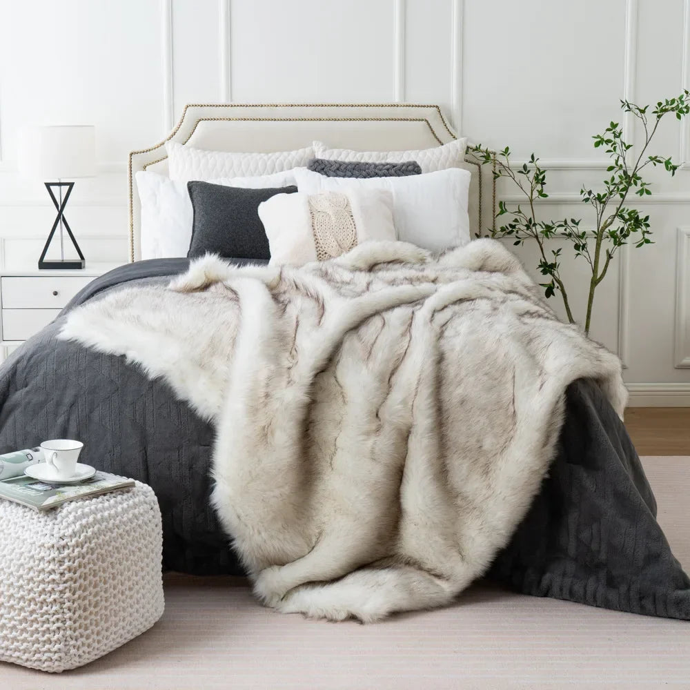 Plush Faux-Fur Accent Blanket 80×60 in Oversized Ultra-Soft Polyester Decorative Cover for Bedroom Sofa Chair Couch Neutral Tan Silver Brind
