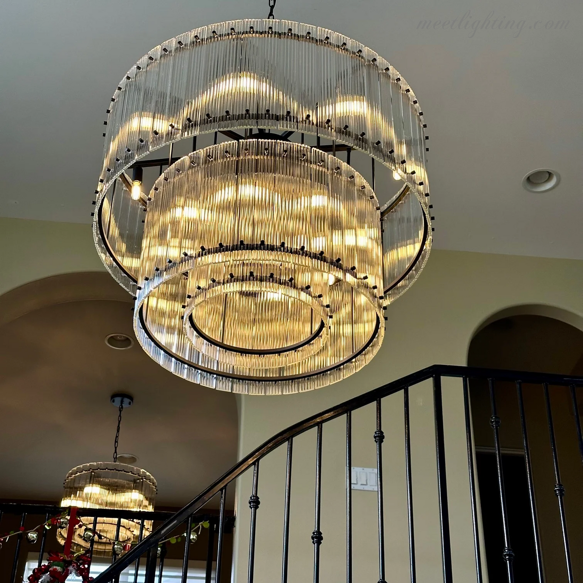 Circular Tiered Glass Panel Ceiling Fixture 22-60 Inch Diameter for Dining Room Foyer Living Room Bedroom Hotel Entryway Statement Lighting
